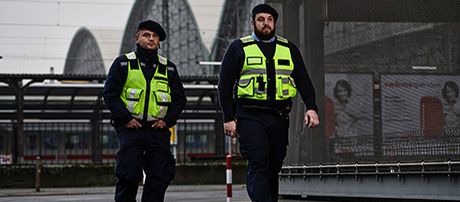 Schutz im öffentlichen Personenverkehr von Knebl Security